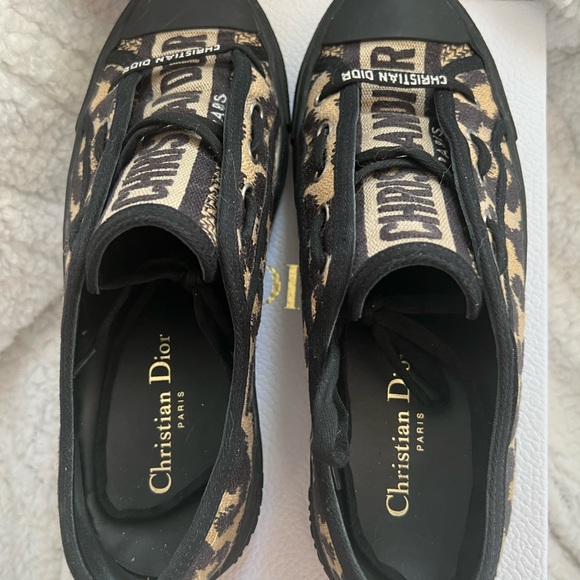 Walk’n’Dior Sneakers - Picture 4 of 6